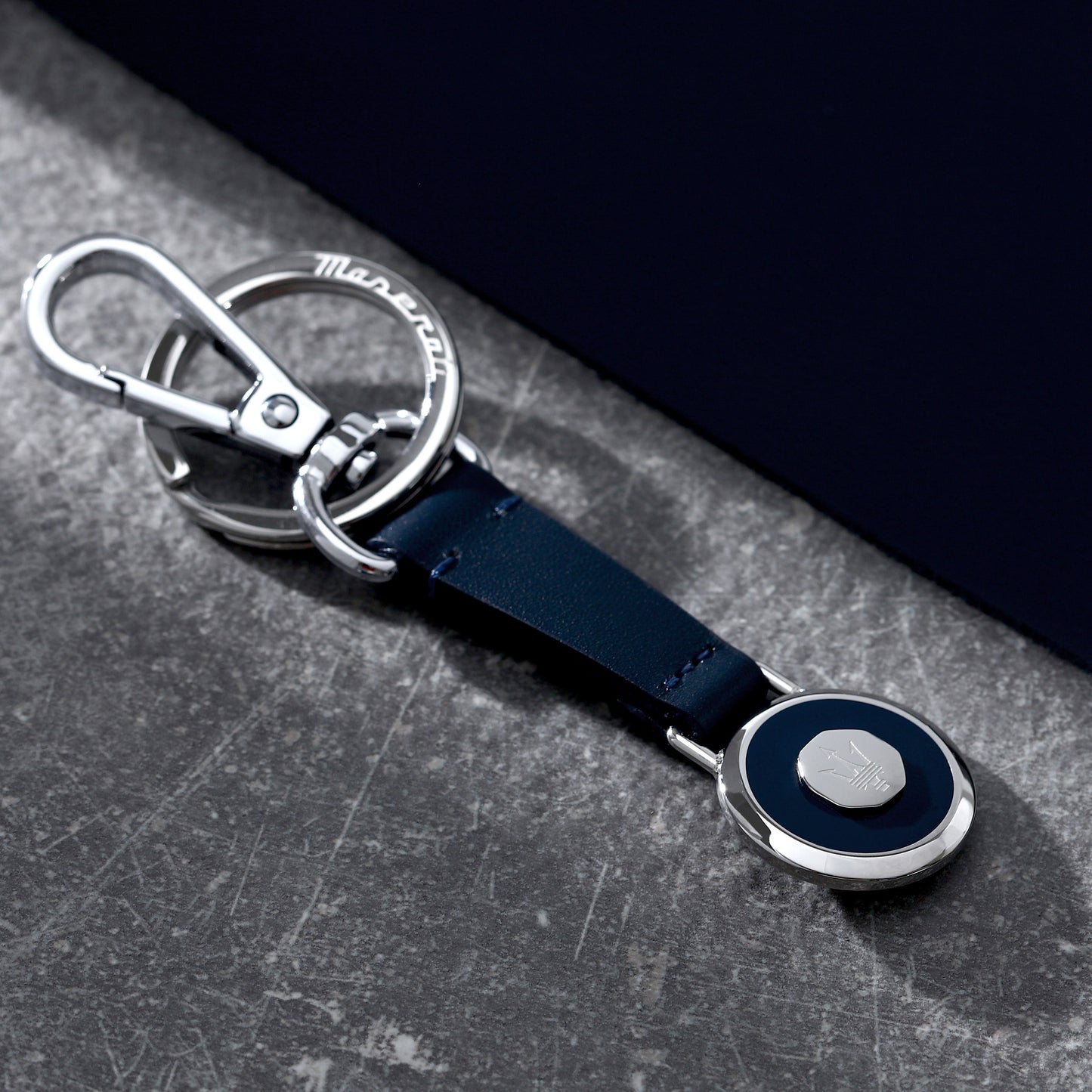 PORTACHIAVI UOMO MASERATI KEYRINGS KMU5240102